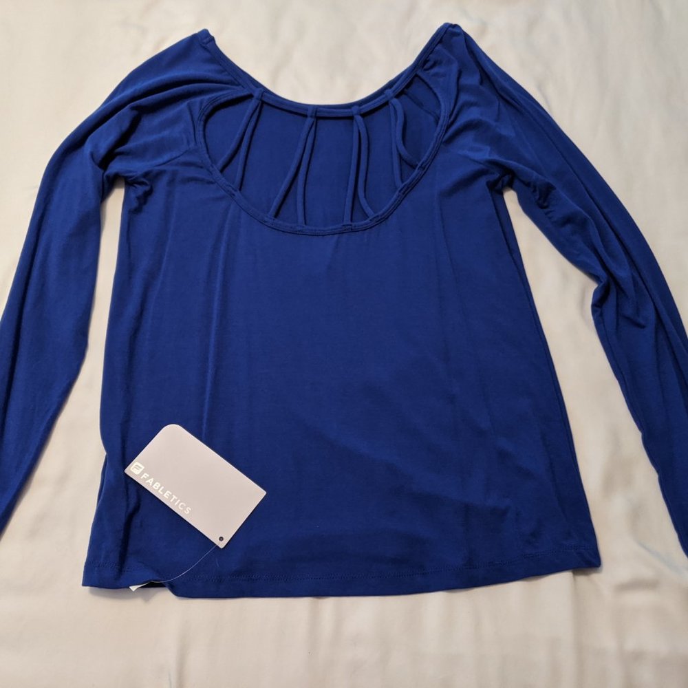 NWT Fabletics scoop back w/multi straps LS top